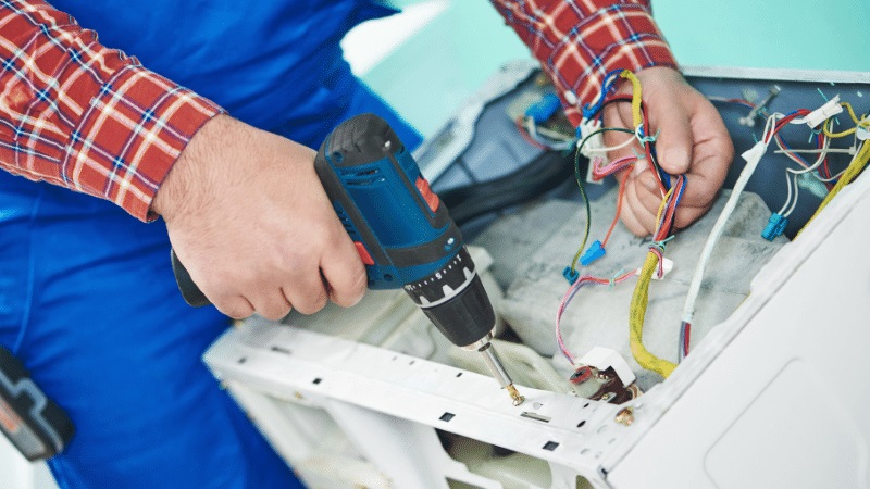 Kartal Dominox Dominox çamaşır makinesi kart tamiri – Su almama arızası orijinal parça ile giderildi. - Teknik servis örneği